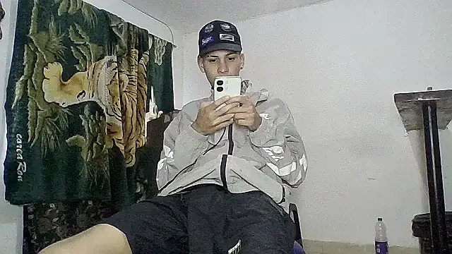 sam hottt online show from September 24, 8:04 pm