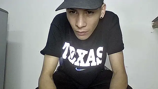 sam hottt online show from September 17, 8:33 pm