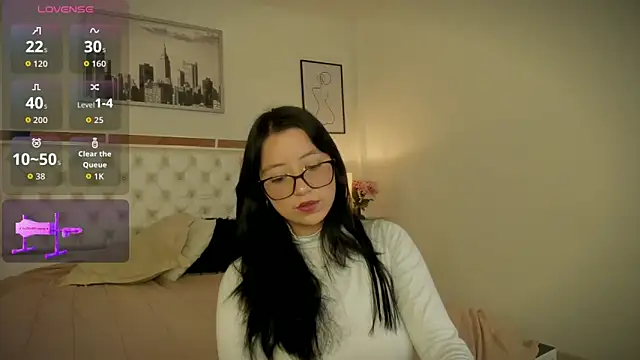 Zoe Xra online show from May 23, 9:25 pm