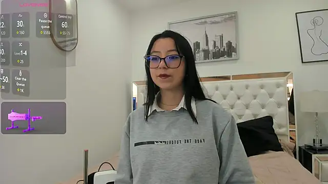 Zoe Xra online show from June 3, 9:08 pm