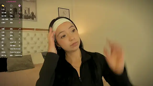 Snapshot of Zoe_Xra chatting on May 22, 9:13 pm Zoe Xra online show from May 22, 9:13 pm