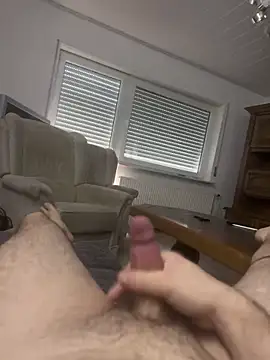 flamur albania online show from November 15, 10:19 am