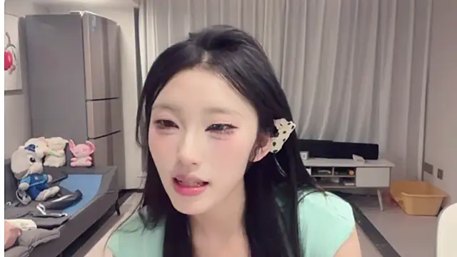 Snapshot of ZhaoZhao-ZM chatting on September 14, 2:28 pm ZhaoZhao-ZM online show from September 14, 2:28 pm