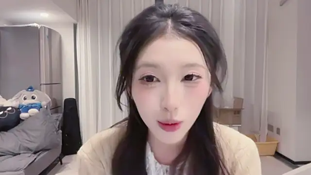 Snapshot of ZhaoZhao-ZM chatting on October 18, 1:46 pm ZhaoZhao-ZM online show from October 18, 1:46 pm