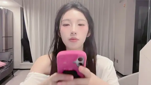 Snapshot of ZhaoZhao-ZM chatting on November 20, 1:56 pm ZhaoZhao-ZM online show from November 20, 1:56 pm