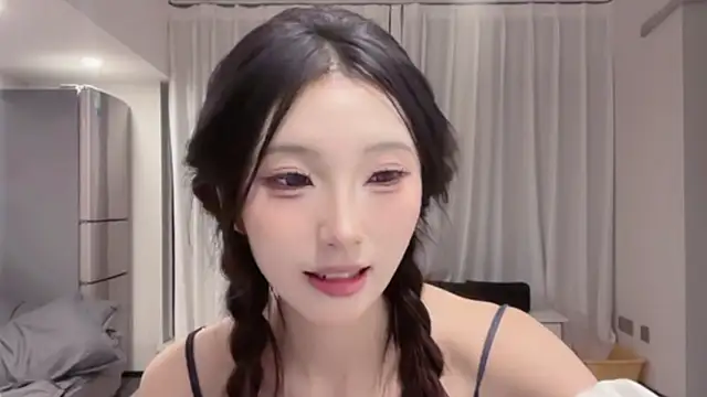 Snapshot of ZhaoZhao-ZM chatting on September 26, 1:07 pm ZhaoZhao-ZM online show from September 26, 1:07 pm