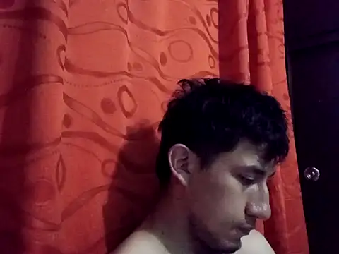 True Di online show from September 18, 12:57 am