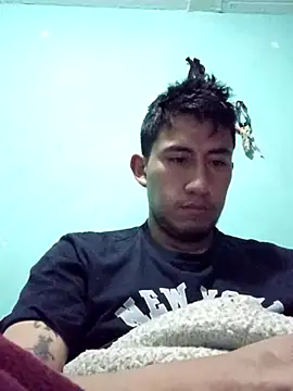 True Di online show from September 14, 1:39 am