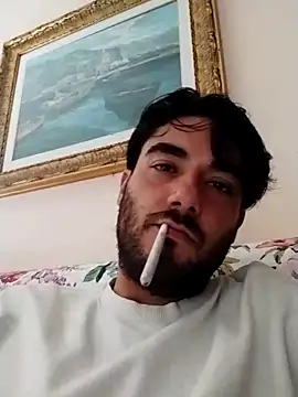 Snapshot of axsimil chatting on October 30, 10:35 am axsimil online show from October 30, 10:35 am