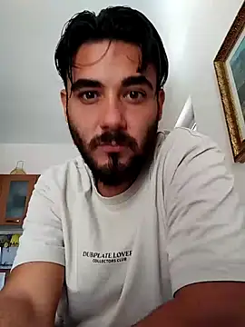 Snapshot of axsimil chatting on October 7, 9:10 am axsimil online show from October 7, 9:10 am