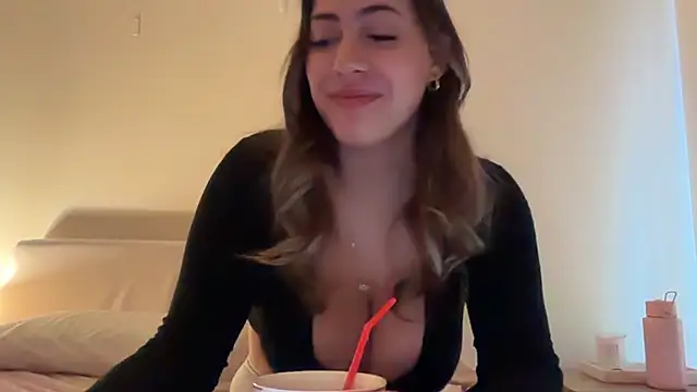 sieeena online show from October 26, 9:04 pm