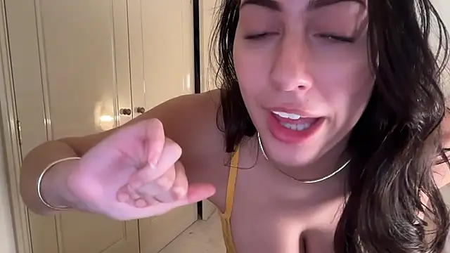 sieeena online show from June 8, 1:28 am