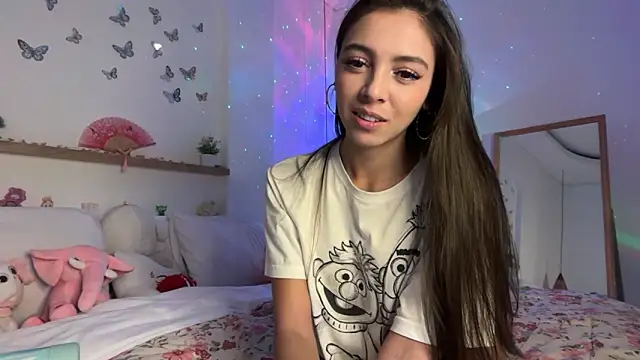 keirasworld online show from March 25, 12:33 am