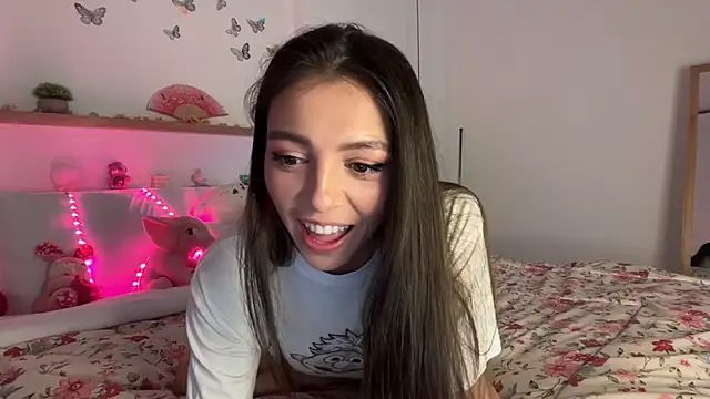 keirasworld online show from November 10, 12:15 am