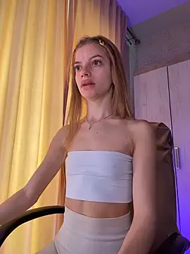 mari  papi online show from February 28, 11:10 am