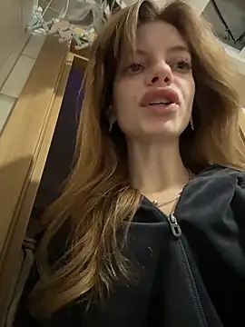 mari  papi online show from January 7, 4:23 pm