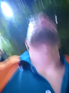 Snapshot of DanteWinter chatting on November 13, 2:37 am DanteWinter online show from November 13, 2:37 am