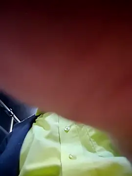 Snapshot of DanteWinter chatting on November 11, 2:39 am DanteWinter online show from November 11, 2:39 am