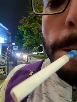 Snapshot of DanteWinter chatting on October 22, 2:44 am DanteWinter online show from October 22, 2:44 am