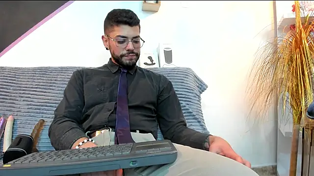 DanteWinter online show from February 27, 4:12 am