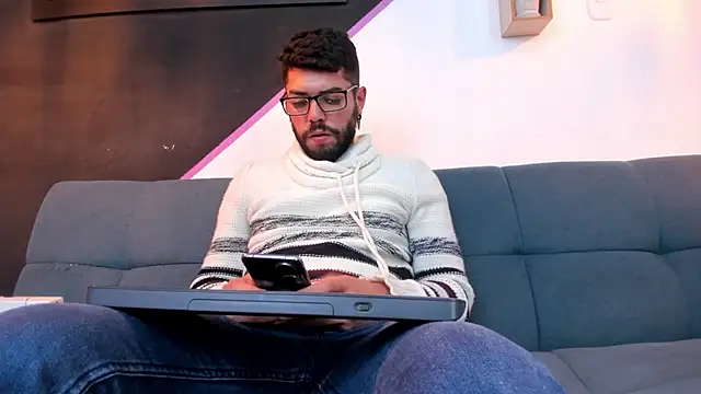 DanteWinter online show from September 25, 3:34 am