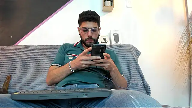 DanteWinter online show from March 29, 3:30 am