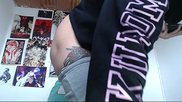 Snapshot of Cortana2_0 chatting on November 13, 4:22 pm Cortana2 0 online show from November 13, 4:22 pm