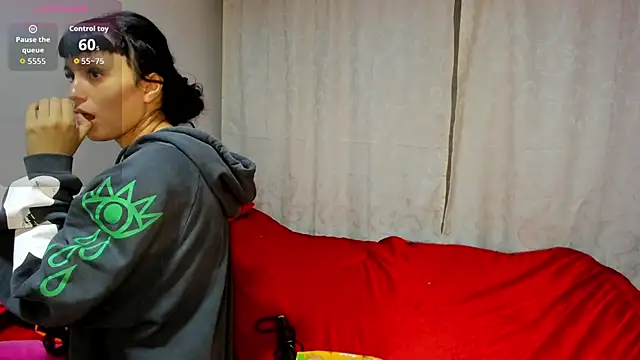 XBODTRIIPX online show from March 3, 1:34 am