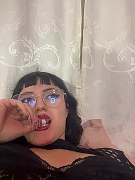 XBODTRIIPX online show from April 9, 4:14 am