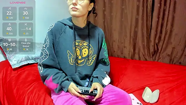 XBODTRIIPX online show from March 2, 12:11 am