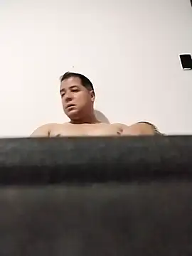 latinblack16 online show from November 27, 3:29 am