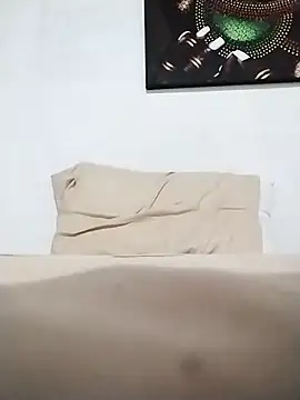 latinblack16 online show from October 25, 3:28 am