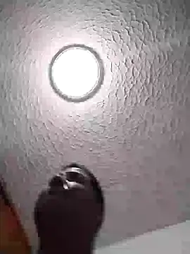 latinblack16 online show from November 24, 3:17 am