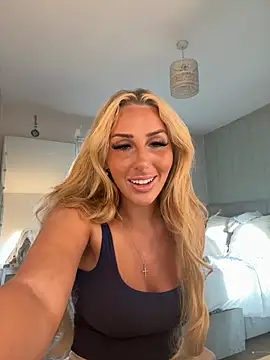 HeidiMae online show from September 9, 5:22 pm