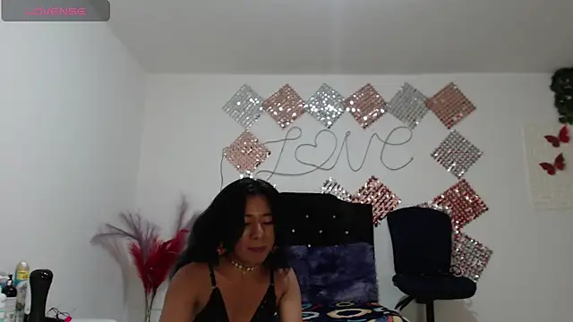 jatzibe hot 93 online show from May 6, 7:51 pm
