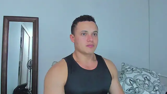 KingLevi01 online show from June 26, 3:23 am