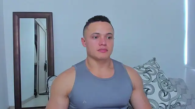 KingLevi01 online show from April 9, 10:16 pm