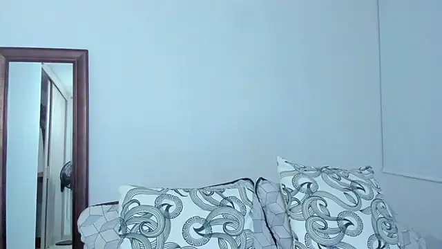 KingLevi01 online show from April 8, 12:45 am