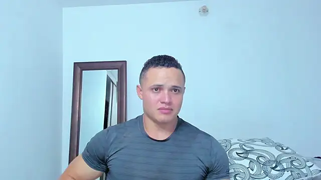 KingLevi01 online show from February 21, 11:29 pm