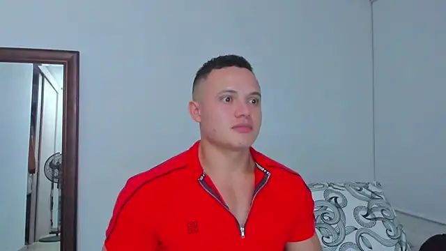 KingLevi01 online show from May 15, 8:01 am