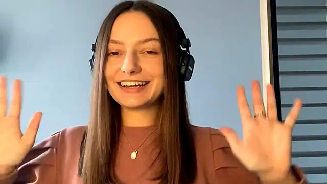 SoulHiperAgne  online show from October 3, 12:06 pm