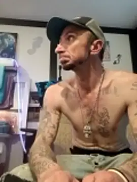 Mrluckstick online show from March 23, 11:26 pm