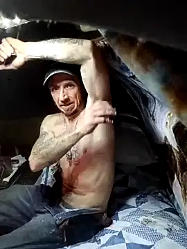 Mrluckstick online show from April 12, 7:06 pm