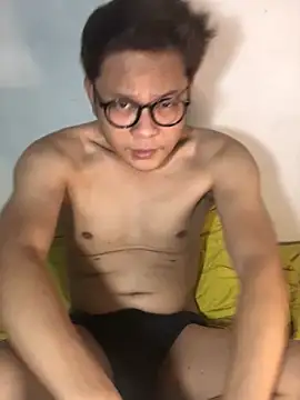 datnguyenvn online show from February 28, 12:27 pm