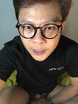 datnguyenvn online show from March 28, 9:54 am