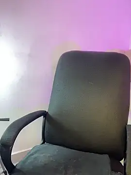 Charlottediolet online show from February 4, 12:00 pm