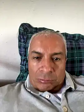 Snapshot of ALFRERM chatting on September 12, 6:40 pm ALFRERM online show from September 12, 6:40 pm