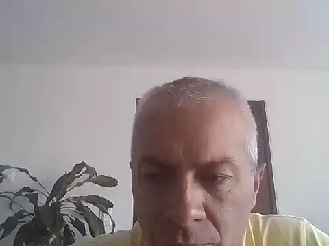Snapshot of ALFRERM chatting on October 13, 7:04 pm ALFRERM online show from October 13, 7:04 pm