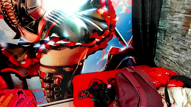 Snapshot of NaomyAngel chatting on November 10, 11:37 am NaomyAngel online show from November 10, 11:37 am