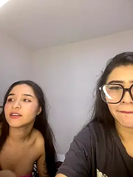 Sweet and Rous0 online show from December 23, 2:44 am